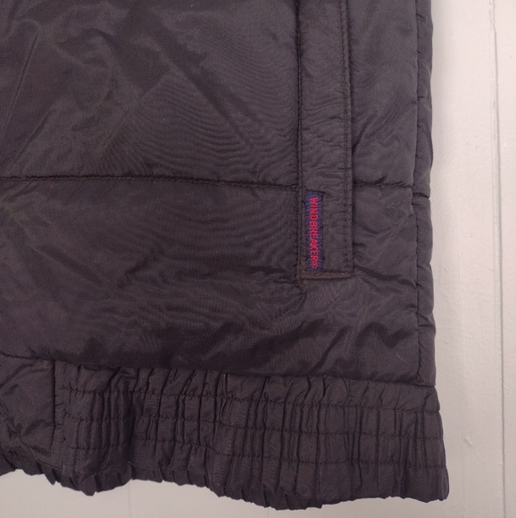 Vintage Vest by Windbreaker Black White Red Classic Chevron 80s - Picture 8 of 8